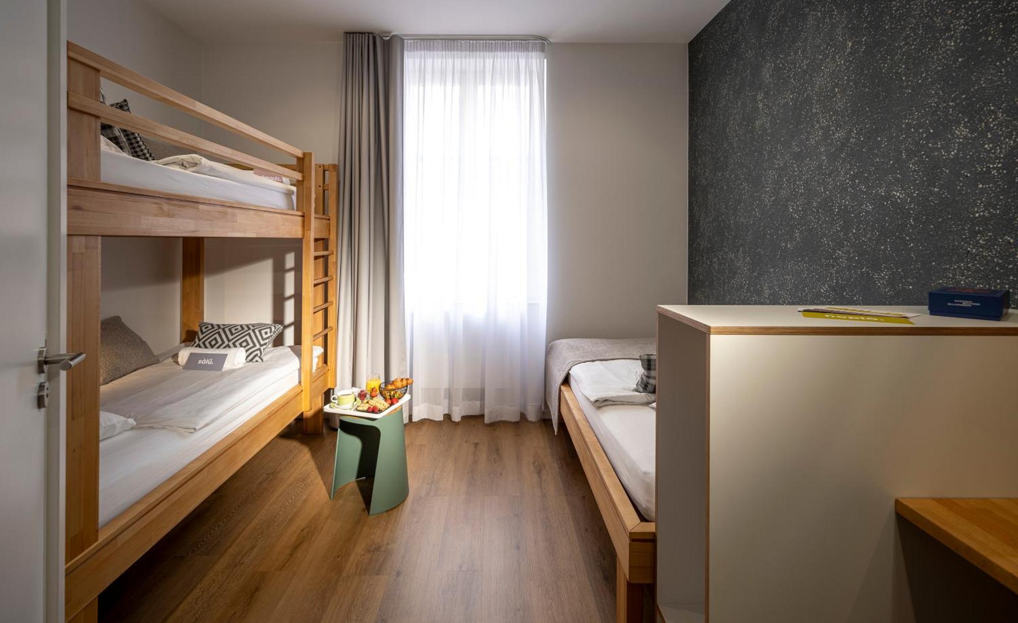 Ciarus Hostel